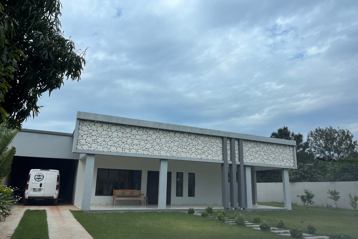 Casa à venda em Carapeguá, Paraguarí