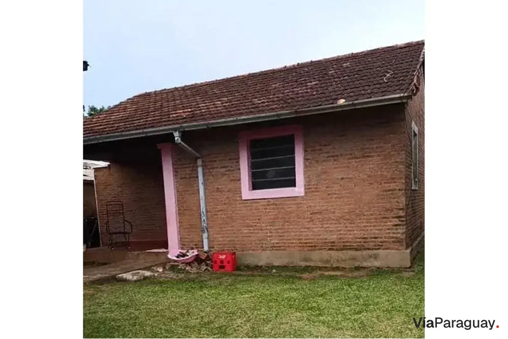 Casa à venda em Carmen del Paraná, Itapúa