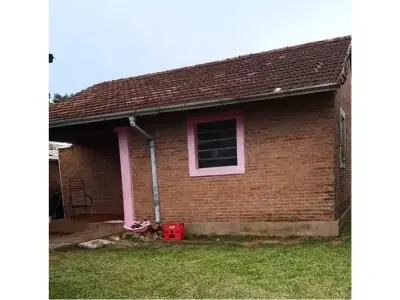 Casa à venda em Carmen del Paraná, Itapúa