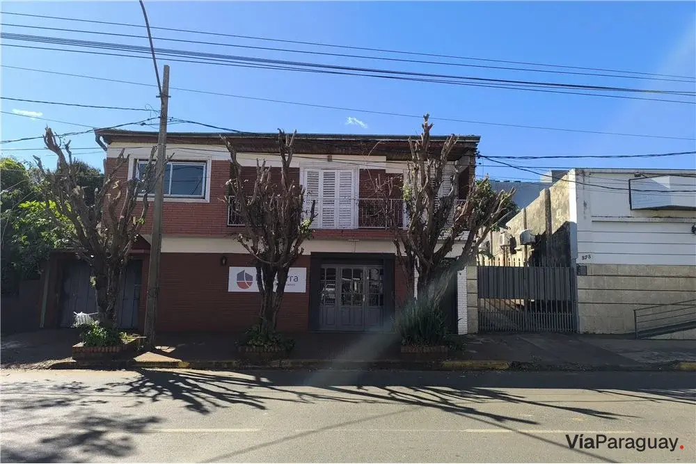 House for sale in Catedral, Encarnación, with 510 m² built