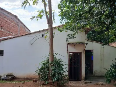 Casa à venda no Centro, Villa Elisa