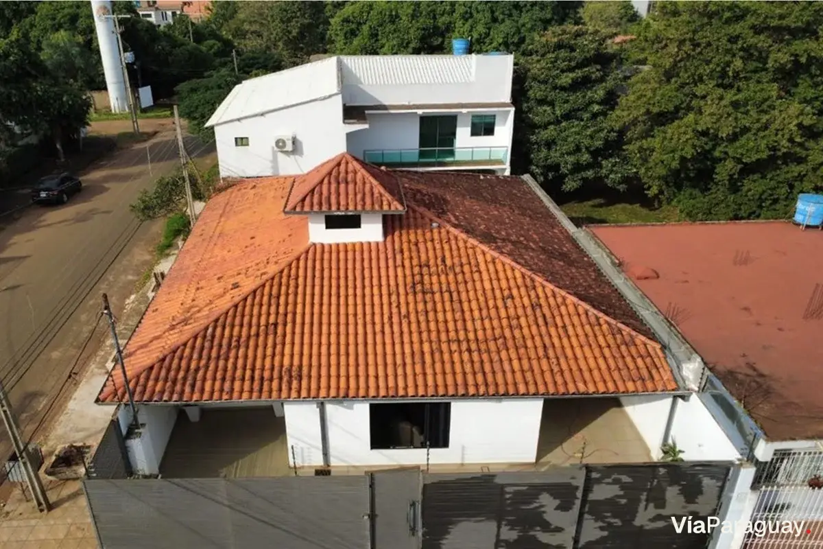 Casa à venda em Ciudad del Este com 6 dormitórios