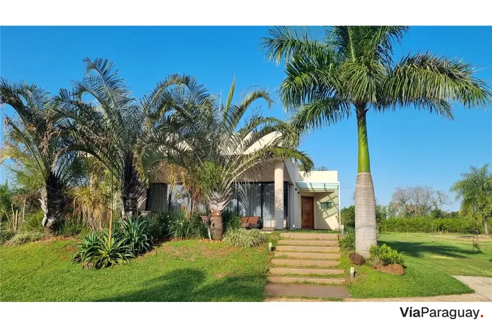 Casa à venda no Club de Campo Agua Vista, San Juan del Paraná