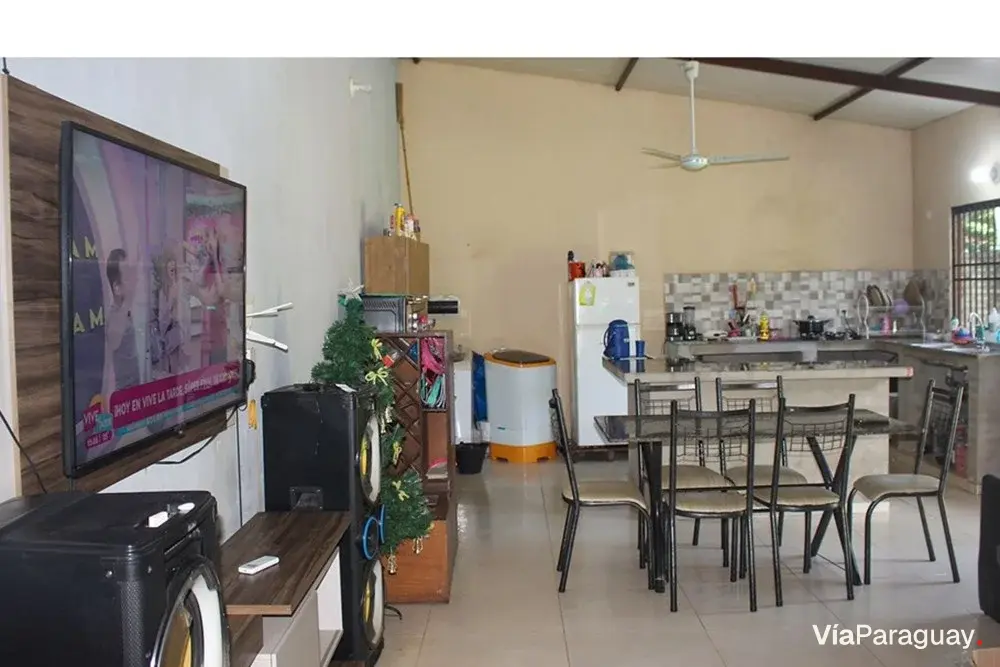 House for sale in Colonia Thompson, Ypané