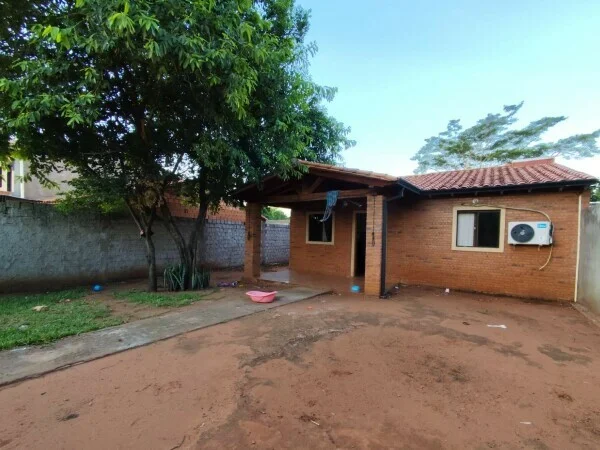 Casa en venta en Colonia Thompson, Ypané