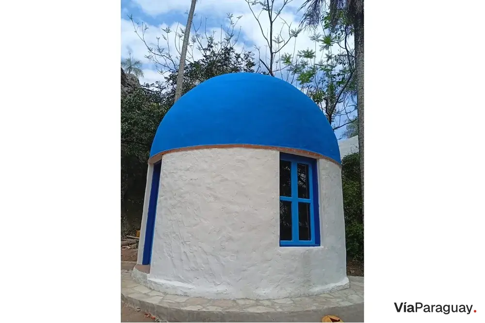 Casa à venda em condomínio fechado em Piribebuy