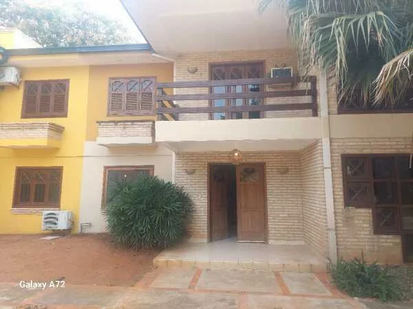 Casa en venta en Condominio Las Perlas, Lambaré