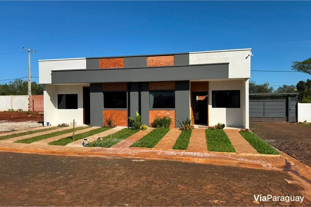 Casa en venta en condominio Los Olivos, Cambyretá