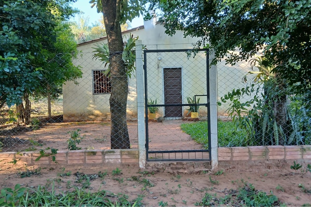 Casa à venda em Costa Fleitas, Areguá