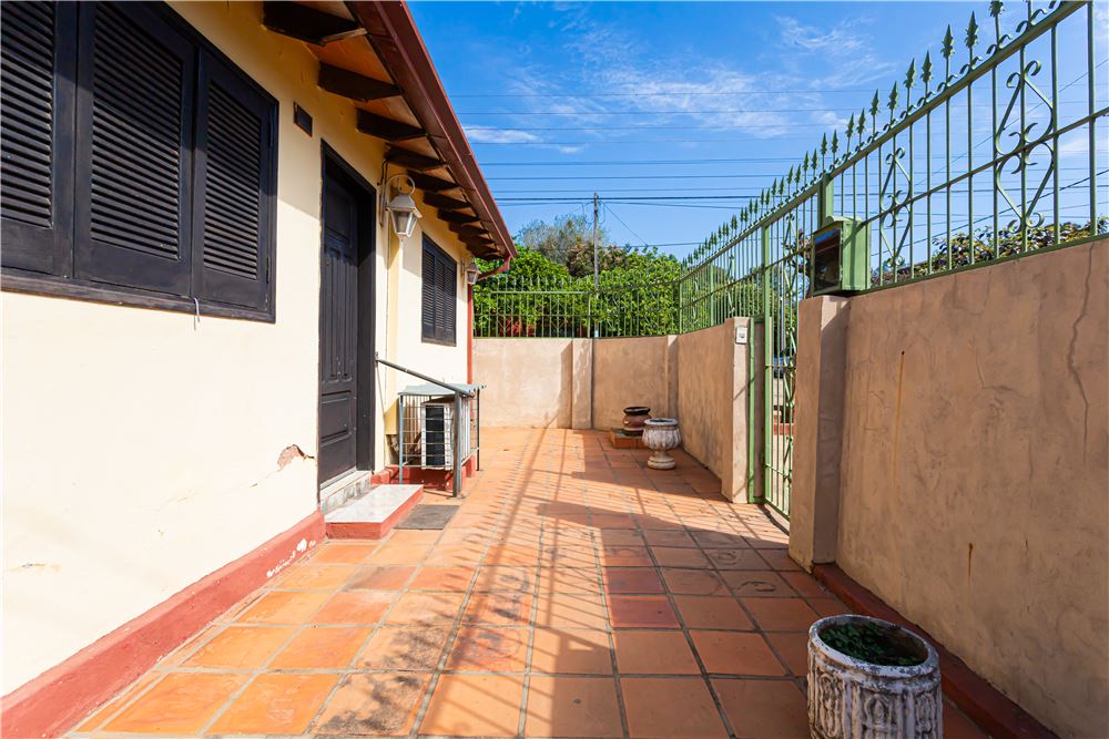 Casa à venda no Cuarto Barrio, Luque