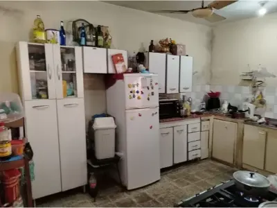 Casa en venta en Cuatro Mojones, Lambaré