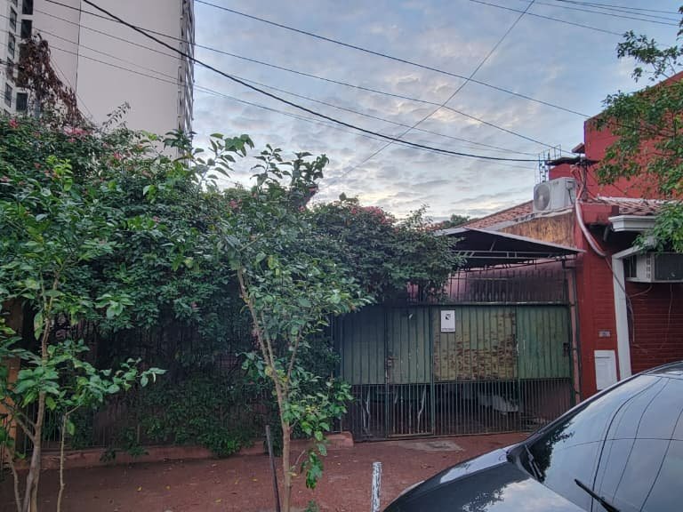 Casa en venta en el barrio Recoleta, Asunción