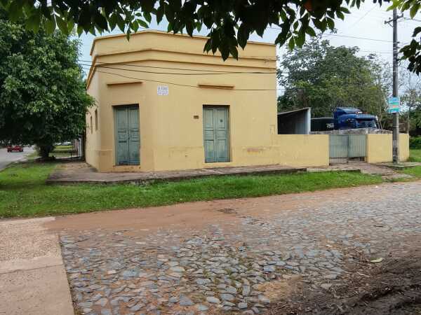 Casa en venta en el centro de Carapeguá, Paraguarí