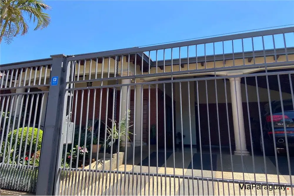 Casa en venta en el centro de Encarnación, La Paz