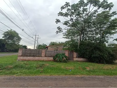 Casa en venta en el centro de Villa Hayes