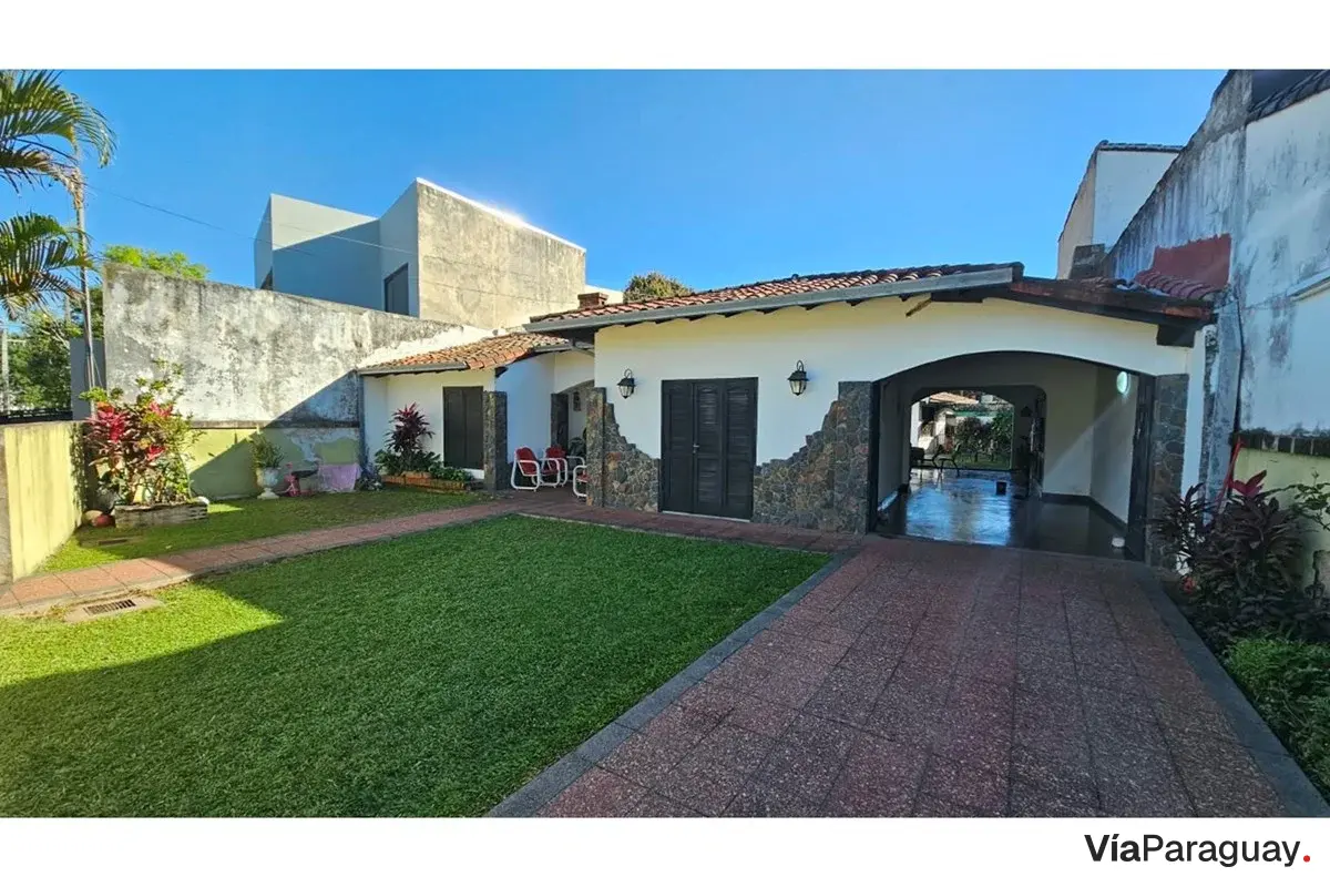Casa en venta en el Grupo Habitacional Aeropuerto