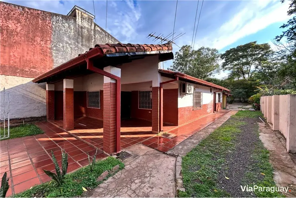 Casa à venda em Encarnación, Itapúa