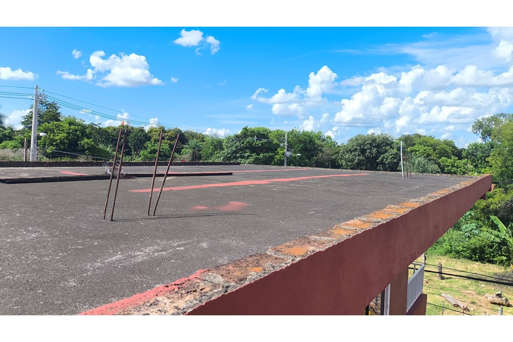 Casa en venta en esquina en Barrio San Miguel