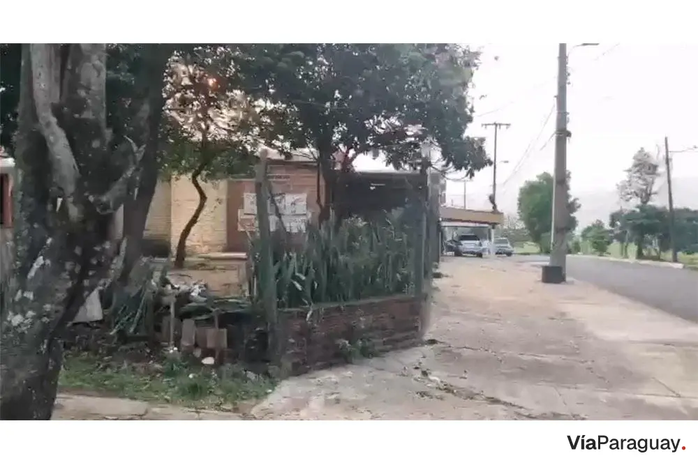 Casa à venda em esquina em Encarnación, Itapúa