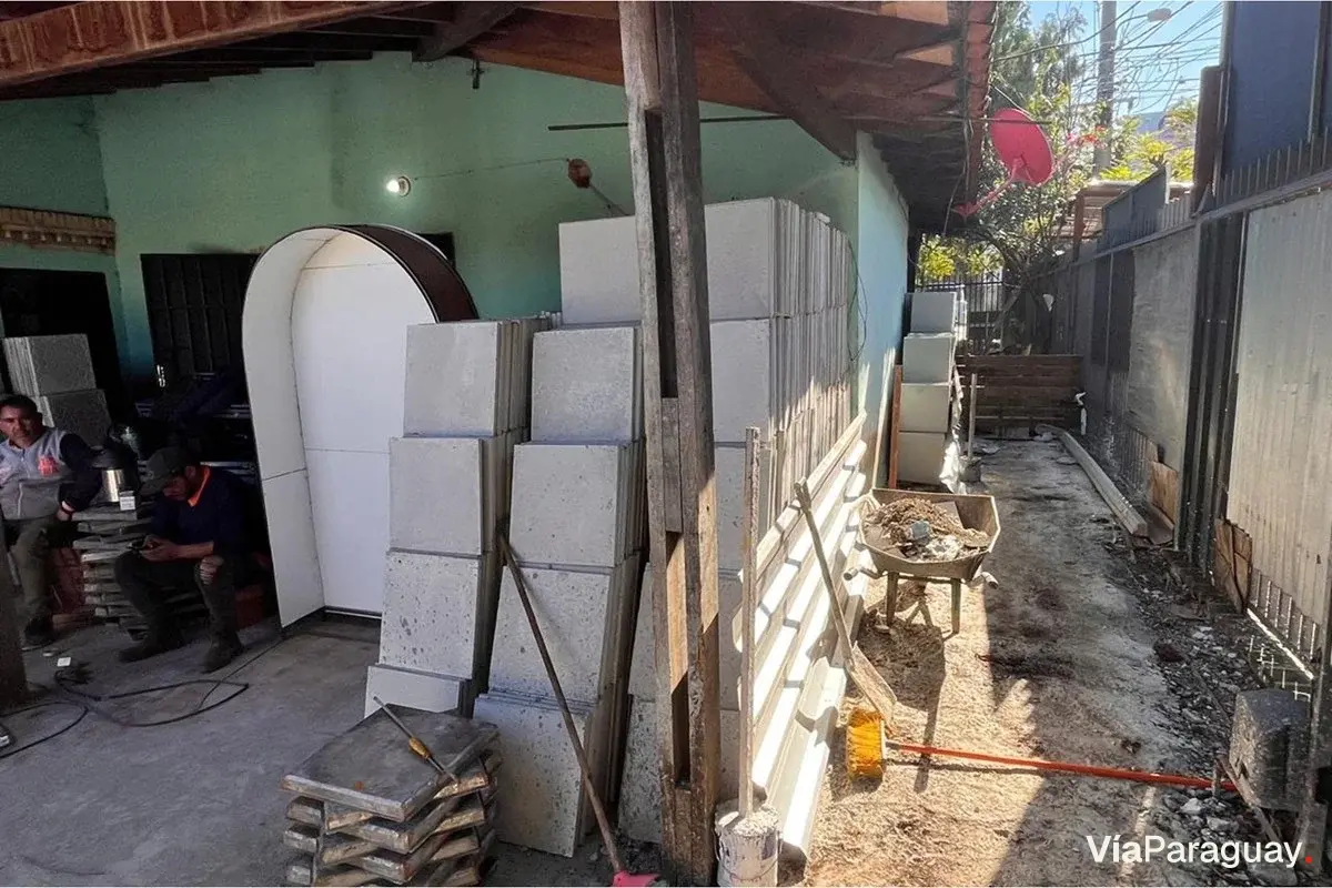 Casa à venda em esquina no Tercer Barrio, Luque