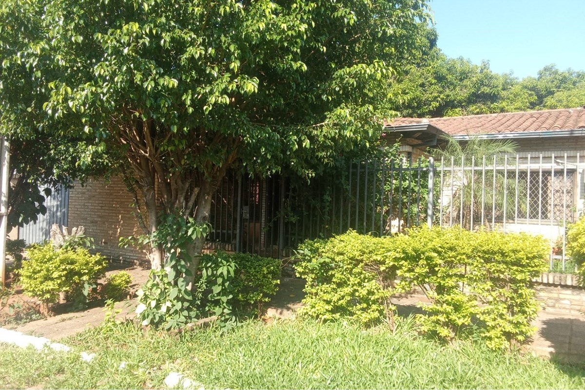 Casa à venda em Fernando de la Mora, Pitiantuta