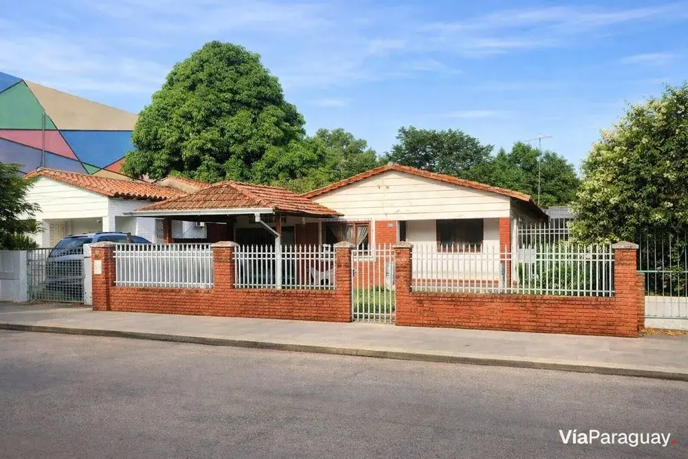 Casa en venta en Fernando de la Mora, zona Norte