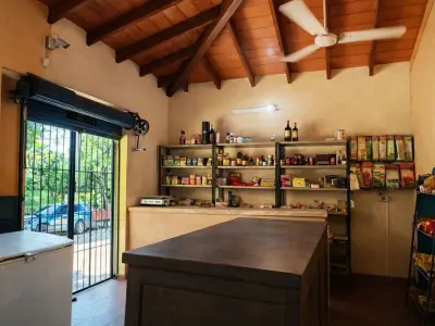 House for sale in Fernando de la Mora, Zona Sur