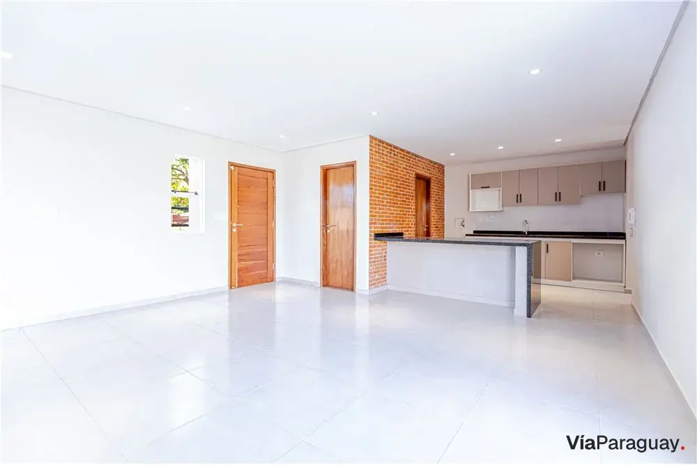 Casa en venta en Finca 26, Loma Merlo, Luque