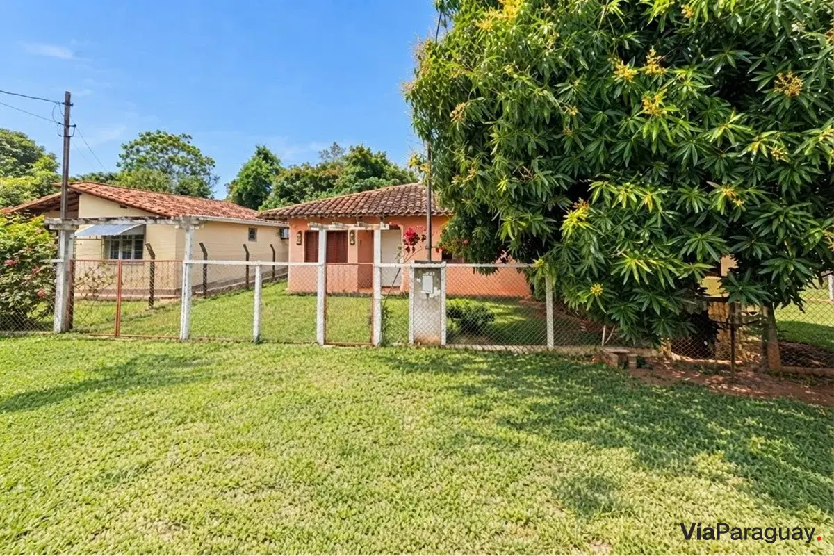 Casa en venta en Guarambaré, Barrio Nueva Esperanza