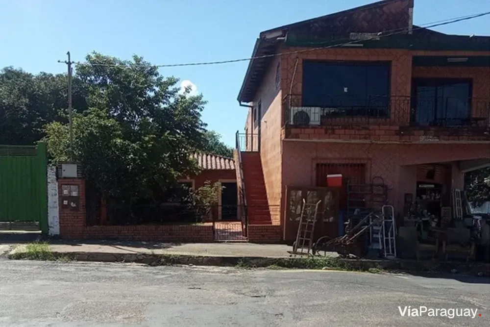 Casa en venta en Herrera, Asunción
