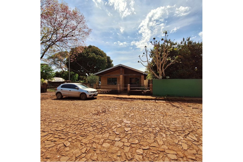 Casa à venda em Hohenau, Itapúa
