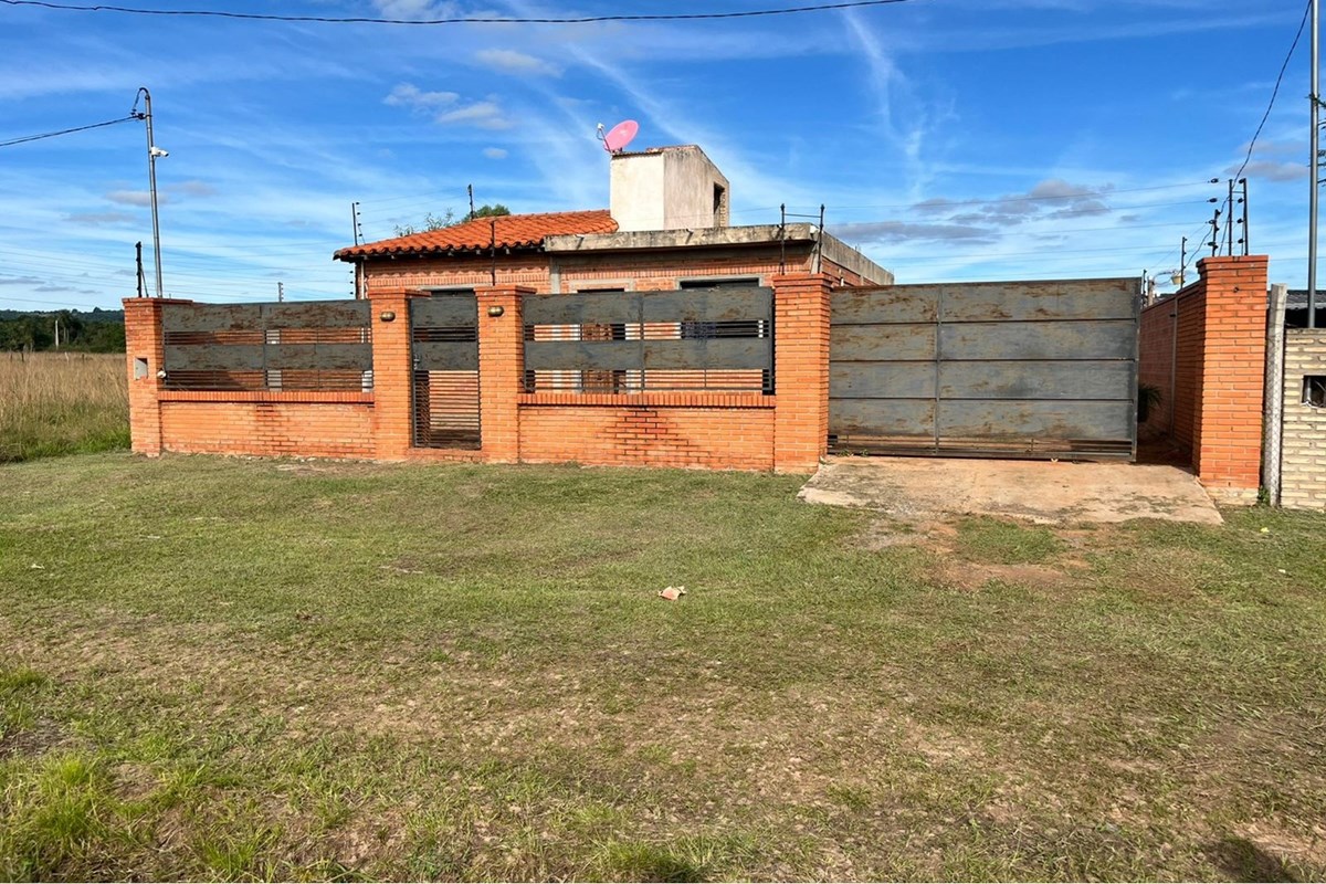 Casa en venta en Hugua Hu, Ypacaraí