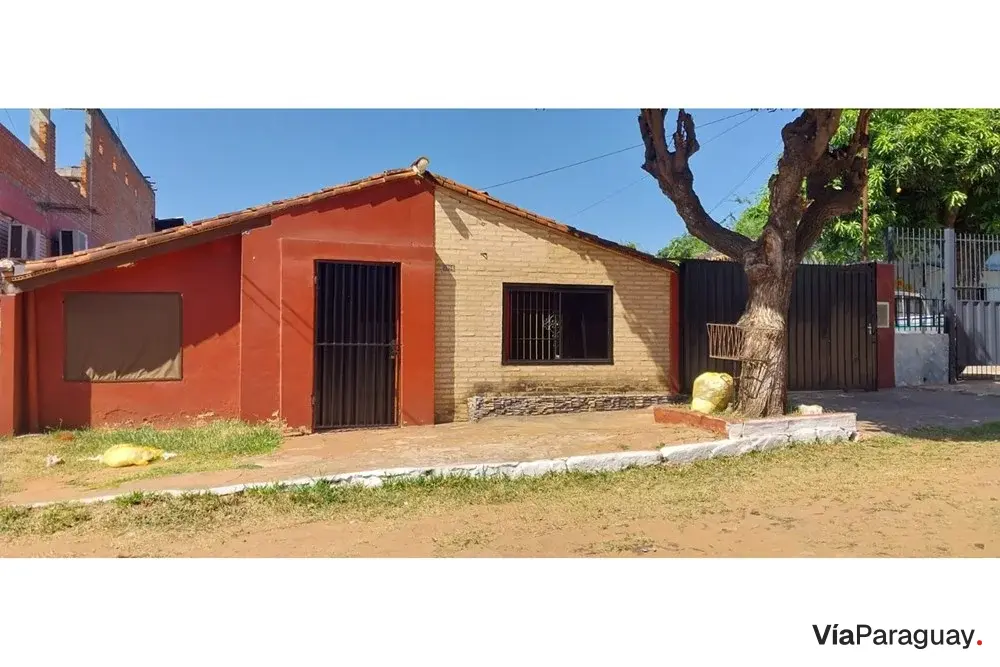 House for sale in Ita Ka`aguy, Fernando de la Mora