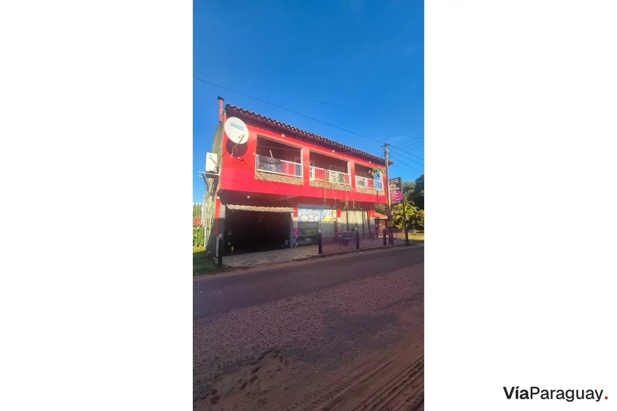 Casa en venta en Itauguá, Ybyratý, con 4 dormitorios