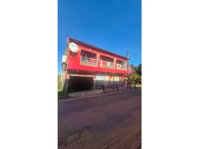 Casa en venta en Itauguá, Ybyratý, con 4 dormitorios