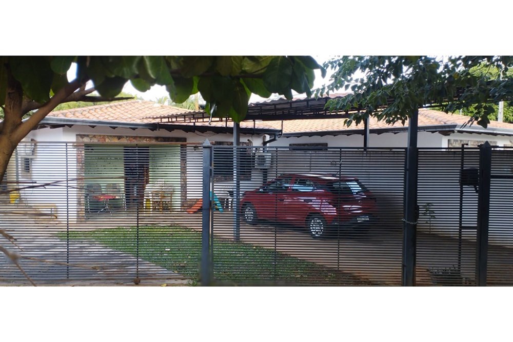 House for sale in Itauguá, Ybyratý