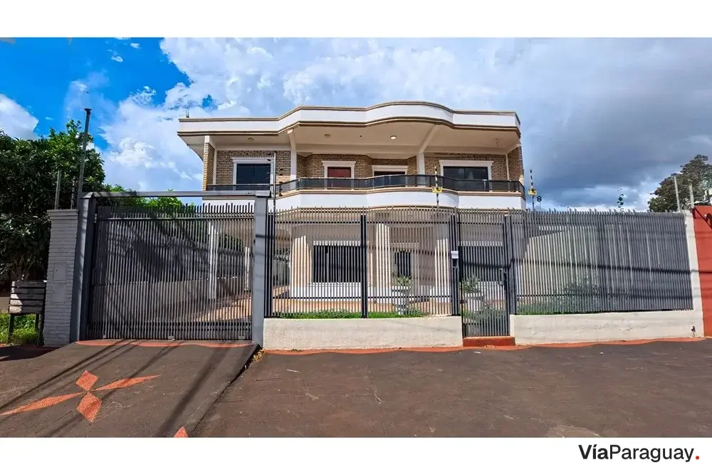 Casa à venda em La Blanca, Ciudad del Este
