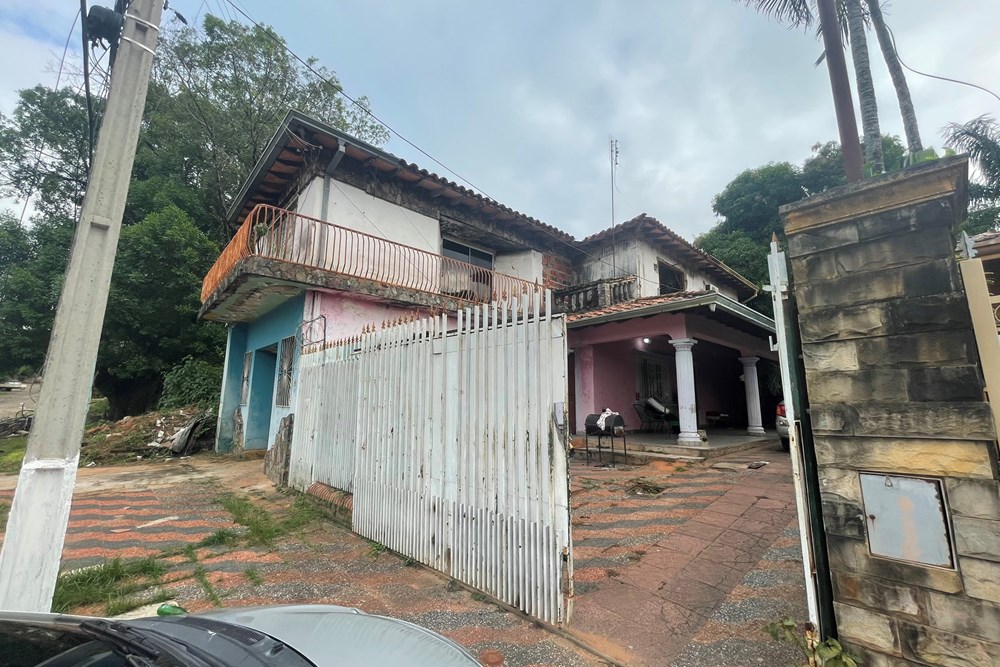 Casa à venda em Lambaré, San Roque González