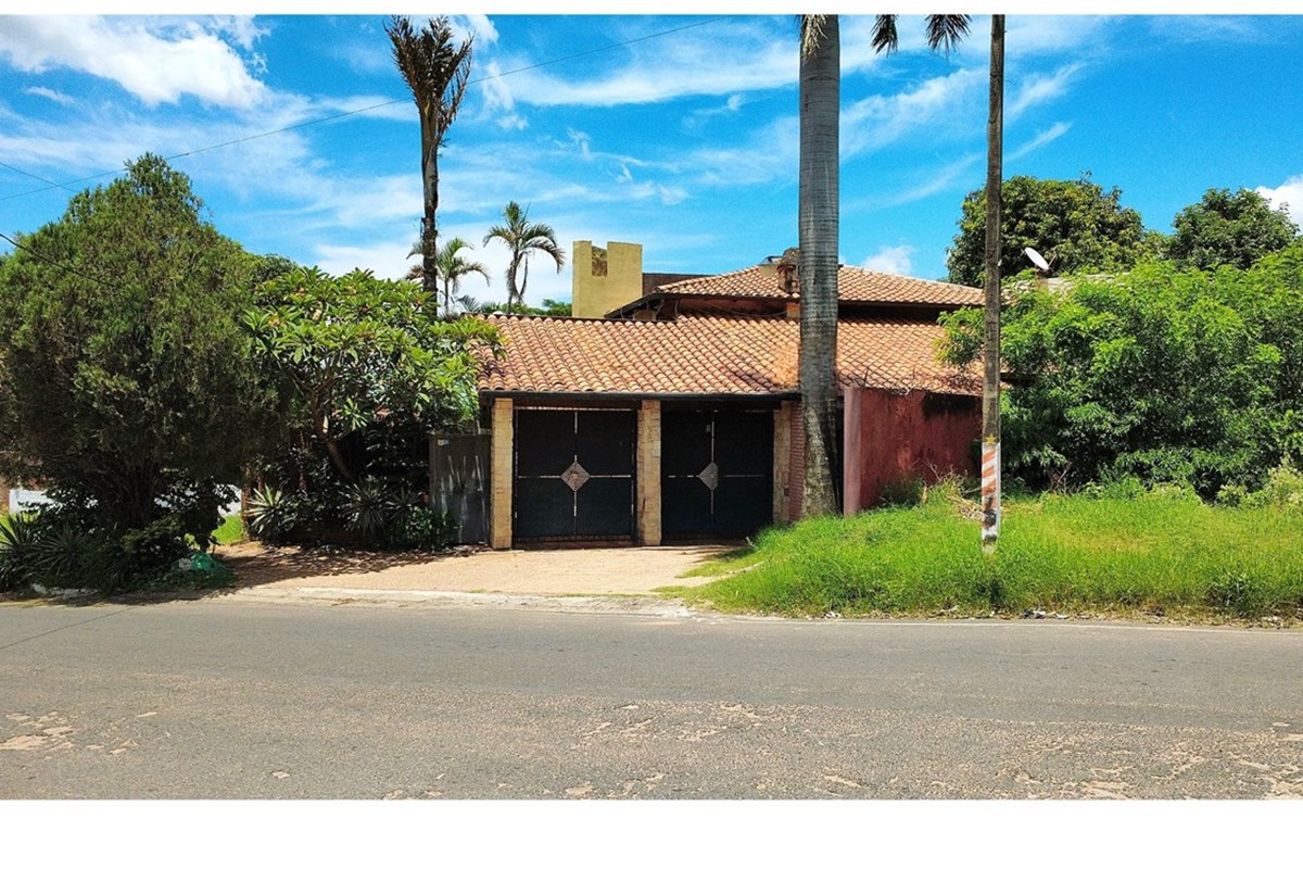 Casa en venta en Lambaré, San Roque González