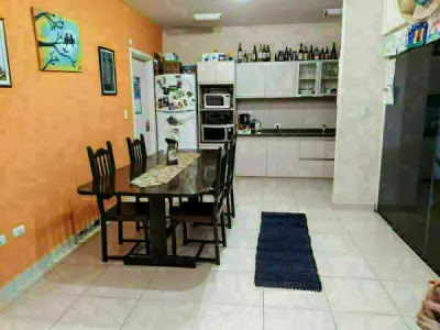 House for sale in Lambaré, Betharram area