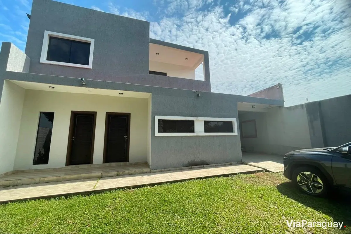 Casa en venta en Laurelty, San Lorenzo, 3 dormitorios