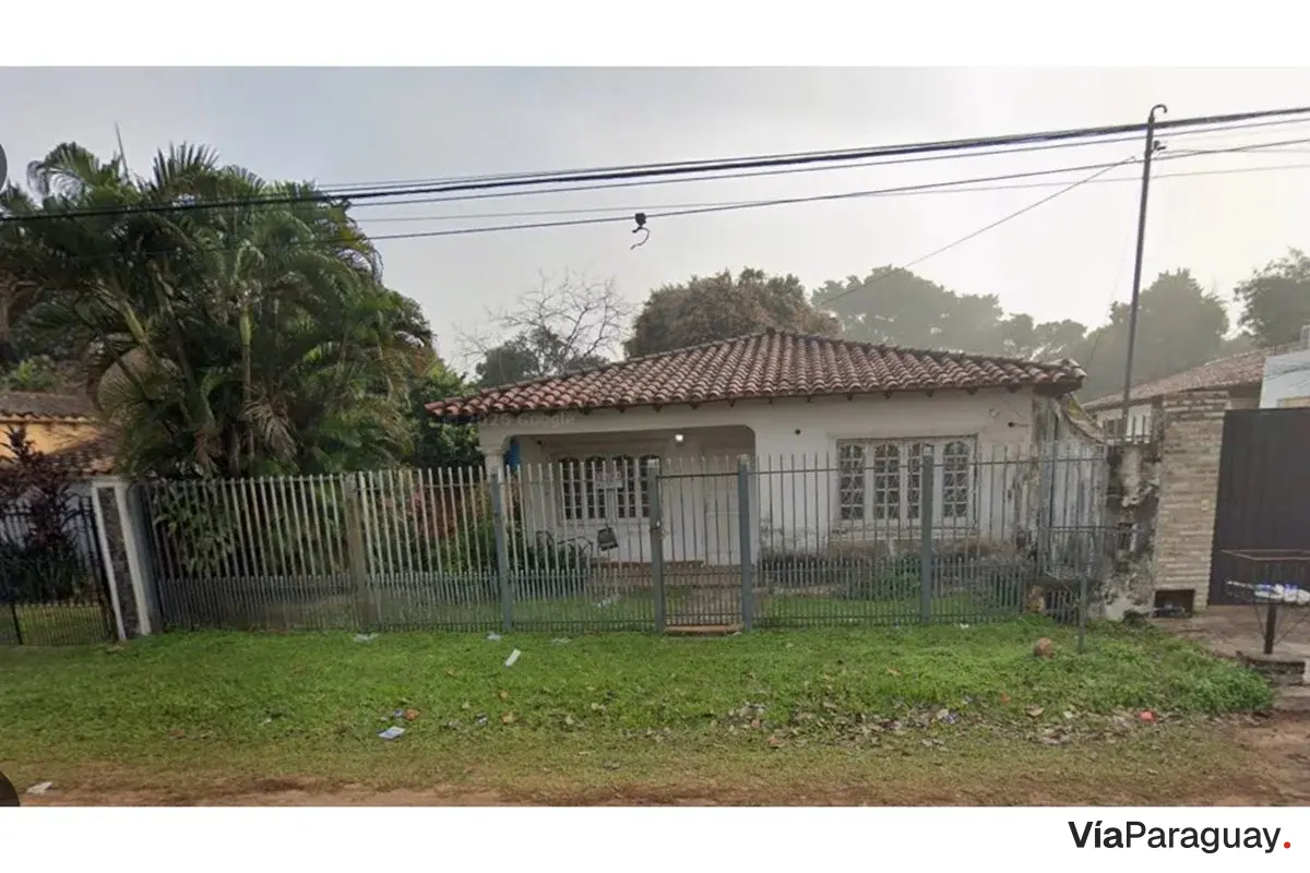 Casa en venta en Loma Merlo, Luque