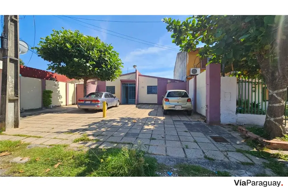 Casa en venta en Loma Pytá, Asunción