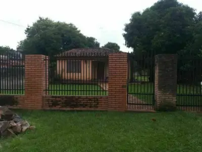 House for Sale in Loma Pyta, Asunción