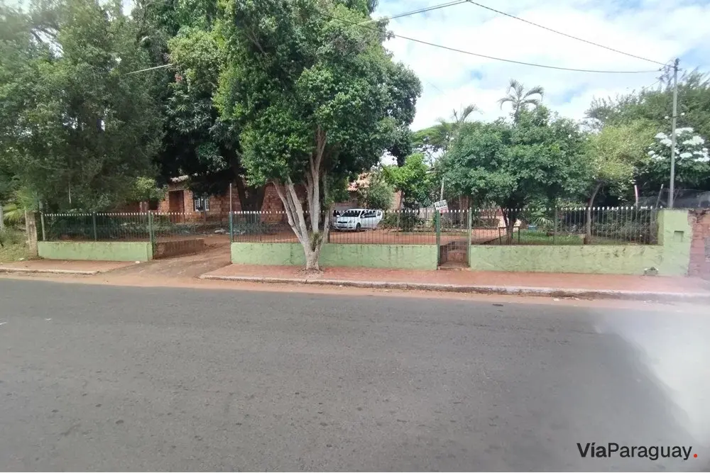 Casa en venta en Los Nogales, San Lorenzo