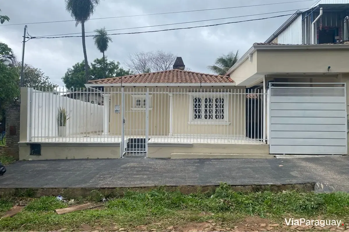 Casa en venta en Luque, Barrio Campo Grande