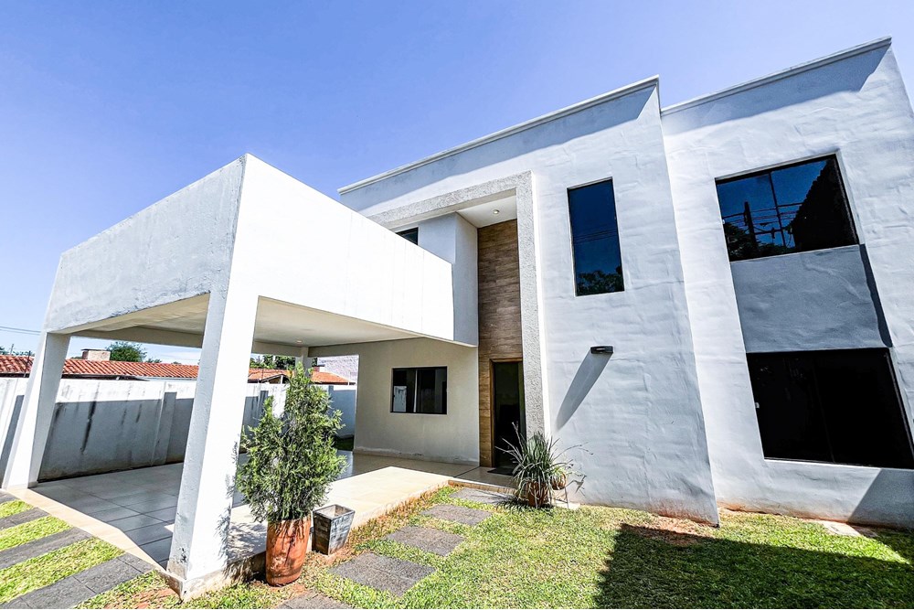Casa à venda em Luque, Bº América, 4 dormitórios