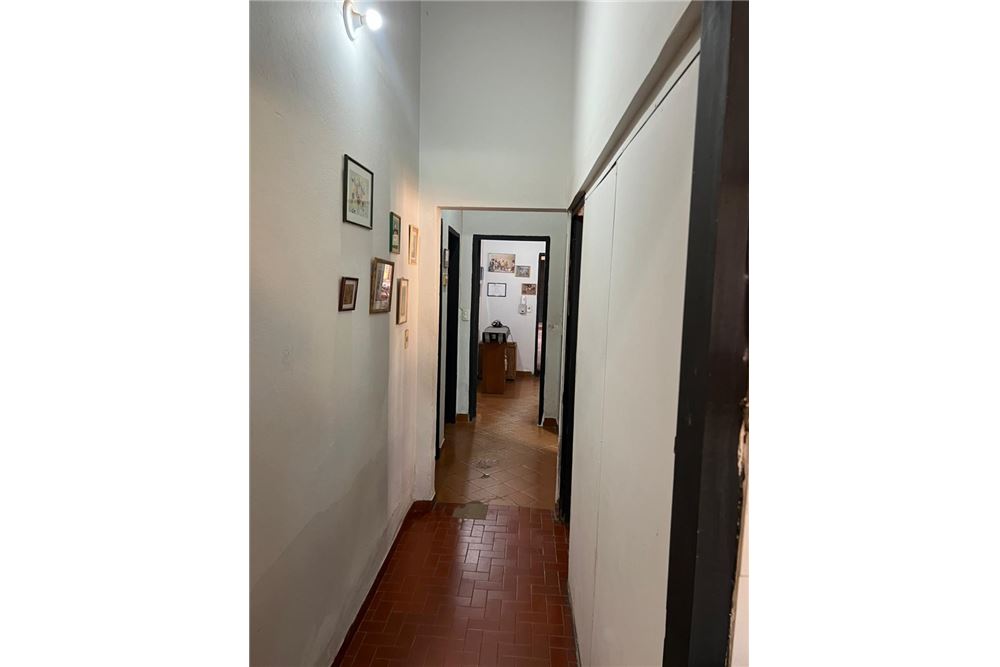 Casa à venda em Luque, Campo Grande