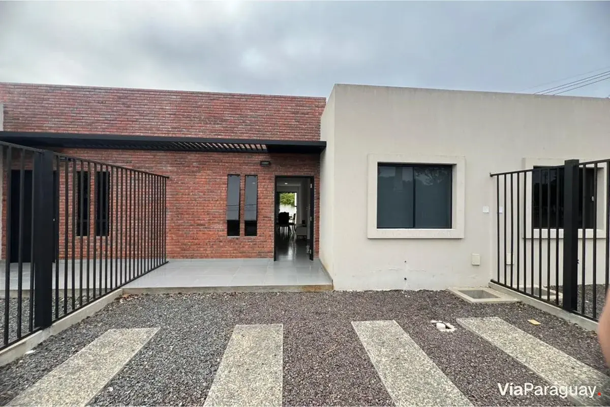 Casa en venta en Luque, Segundo Barrio