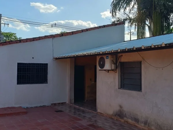 Casa à venda em Marambure, Luque